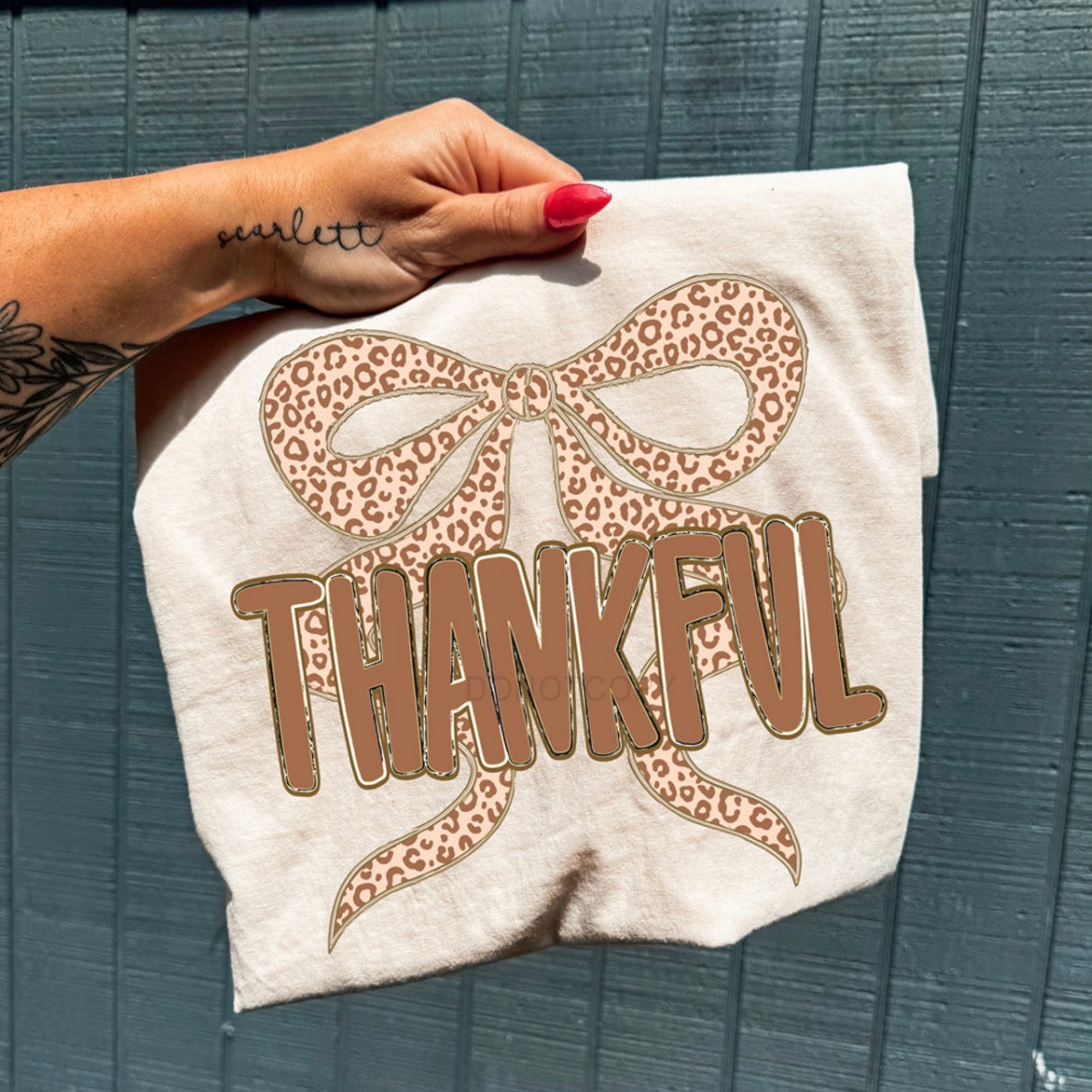 Thankful bow tee